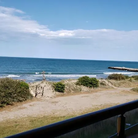 Sea Pearl Apartment *